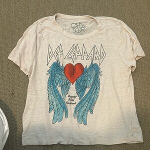 Chaser graphic tee def leppard crop top size large, fits smaller!